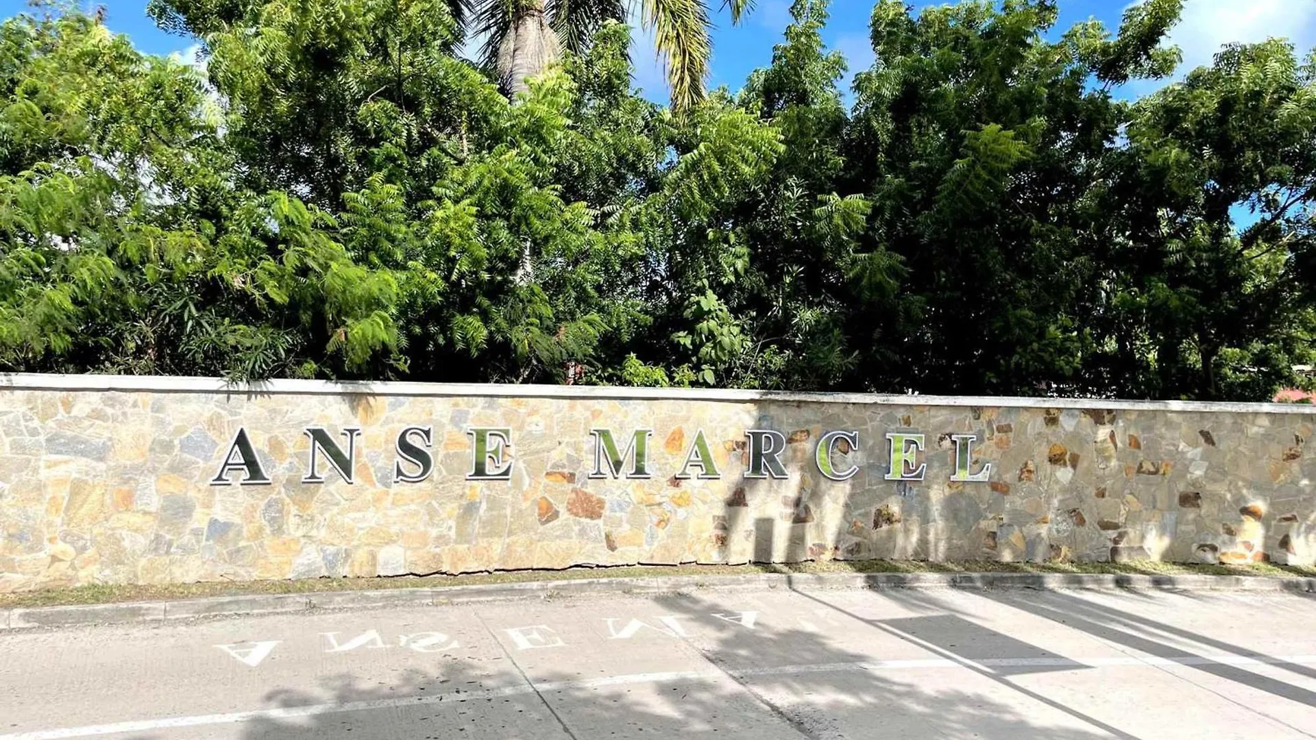 Apartment Studio Face Plage Avec Terrasse, Climatisation Et Parking - Fr-1-734-33 Grand Case